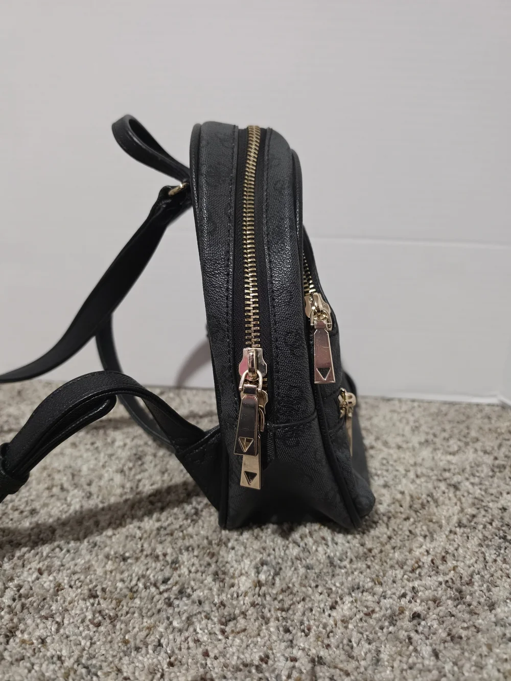 Guess Manhattan II Women's Backpack Bag Black